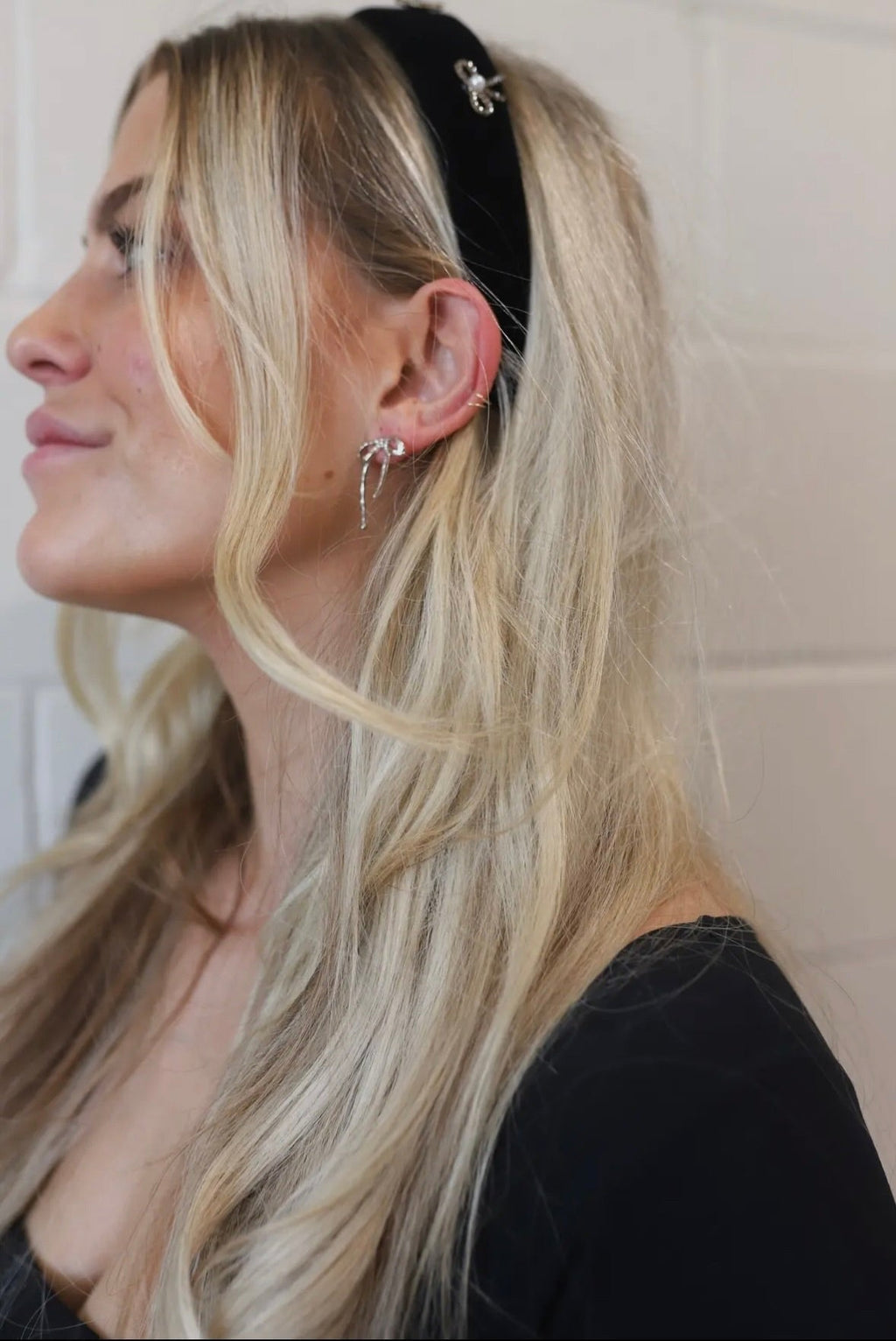 kaxi bow earrings