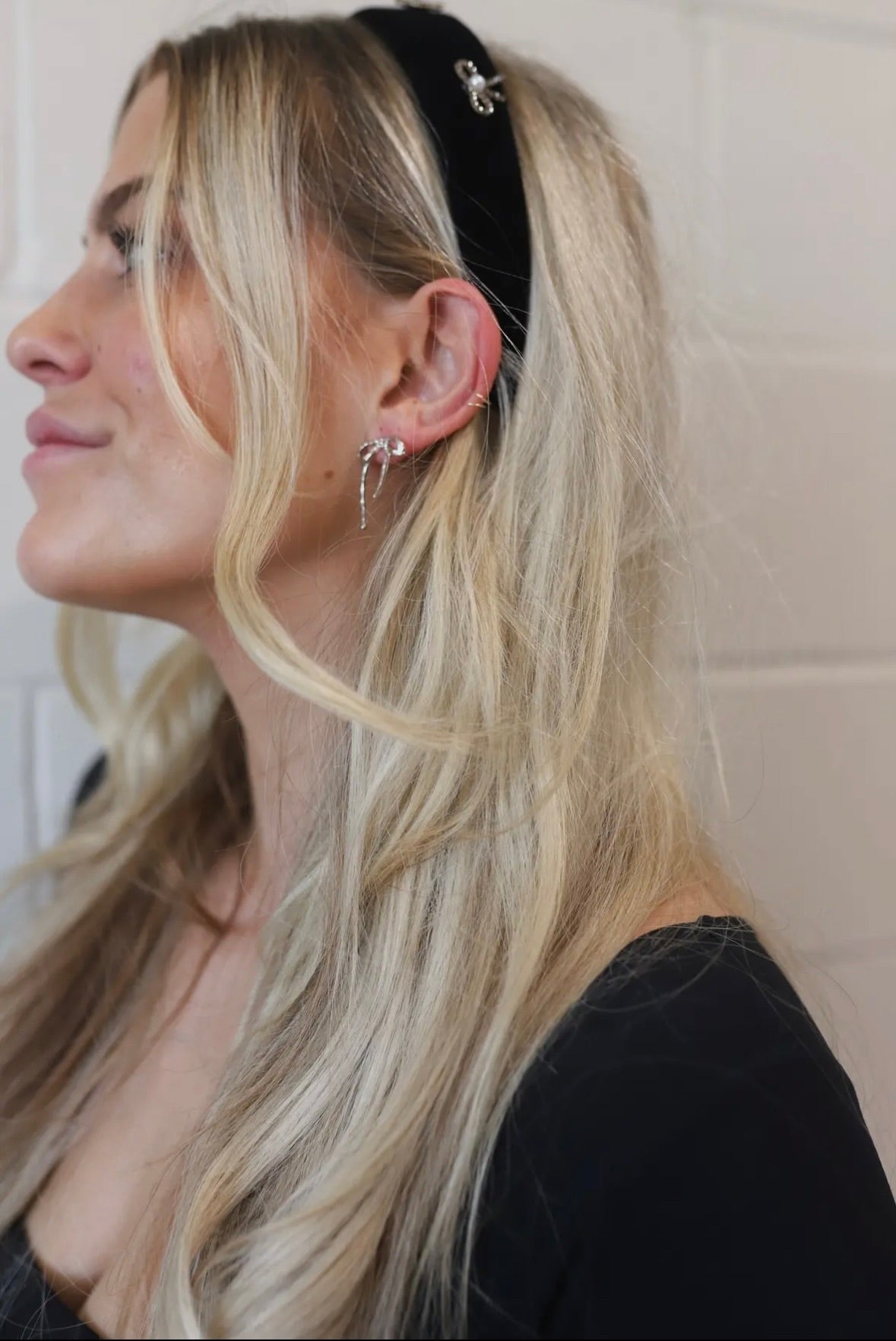 kaxi bow earrings