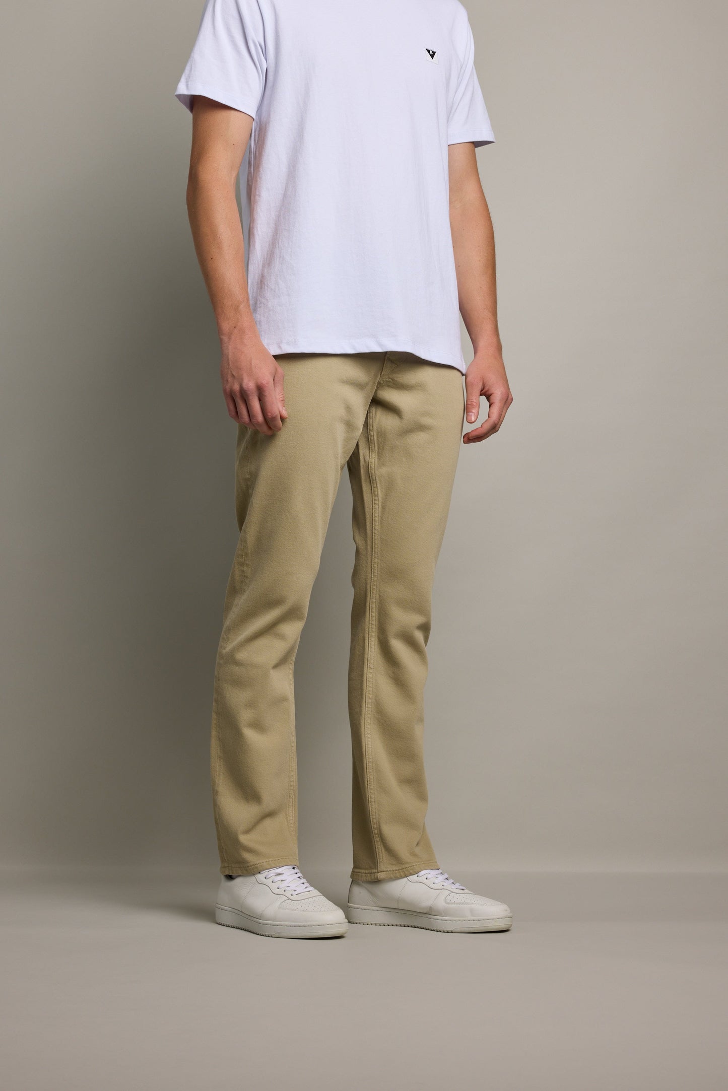Wanderer Straight Coloured Jean