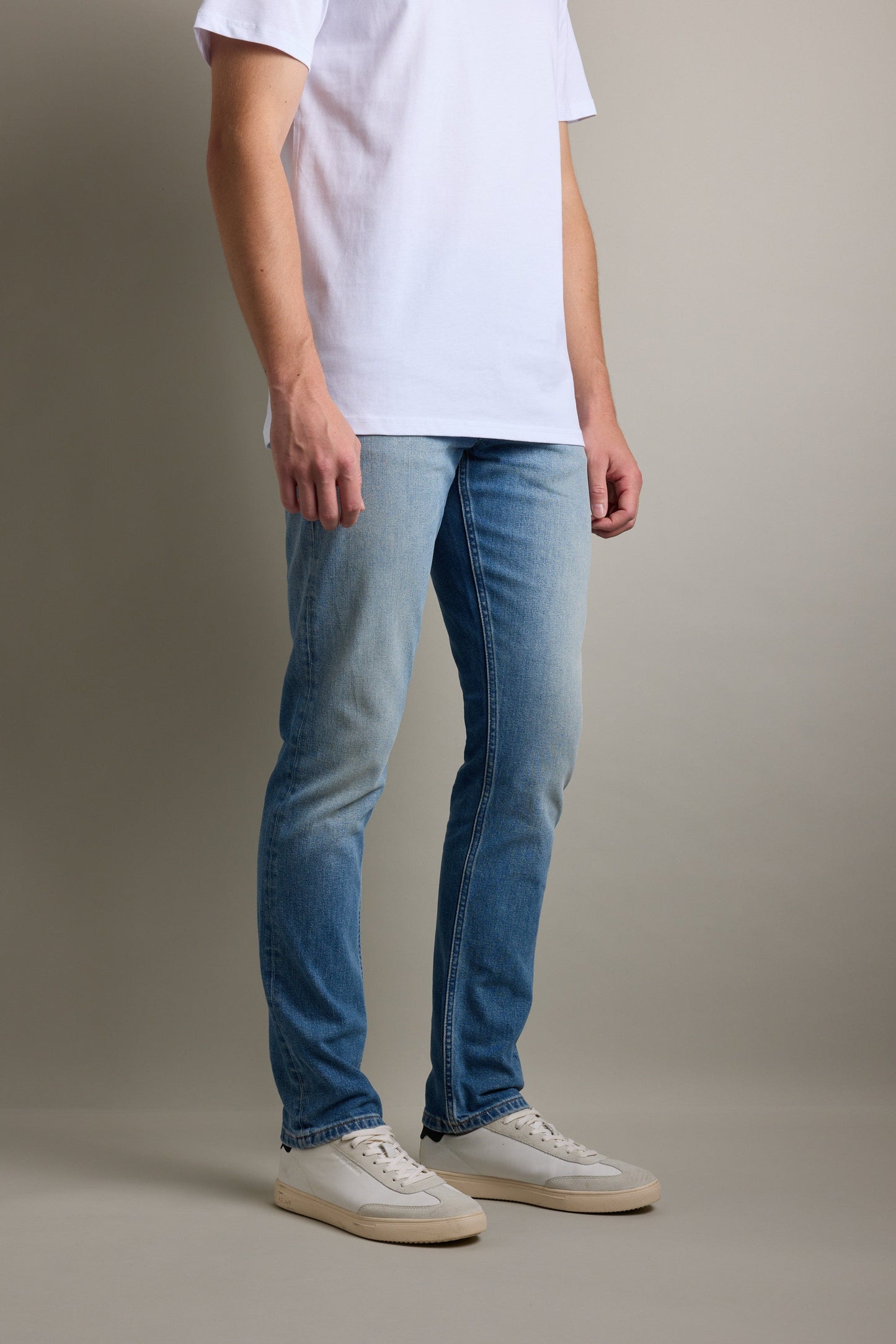 Nomad Denim Taper Jean