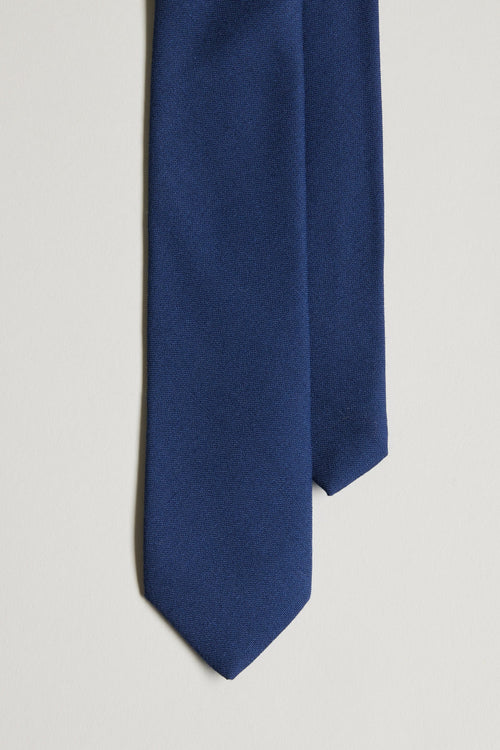 The Woollen Tie