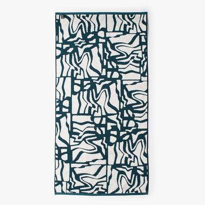 By Parra Broken FTP Bath Towel Set