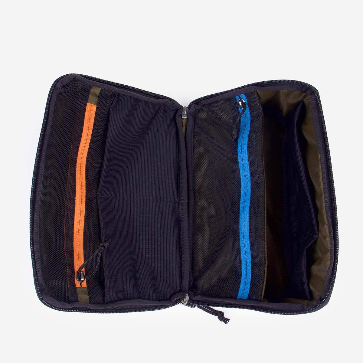 Cotopaxi Viaje Toiletry Kit