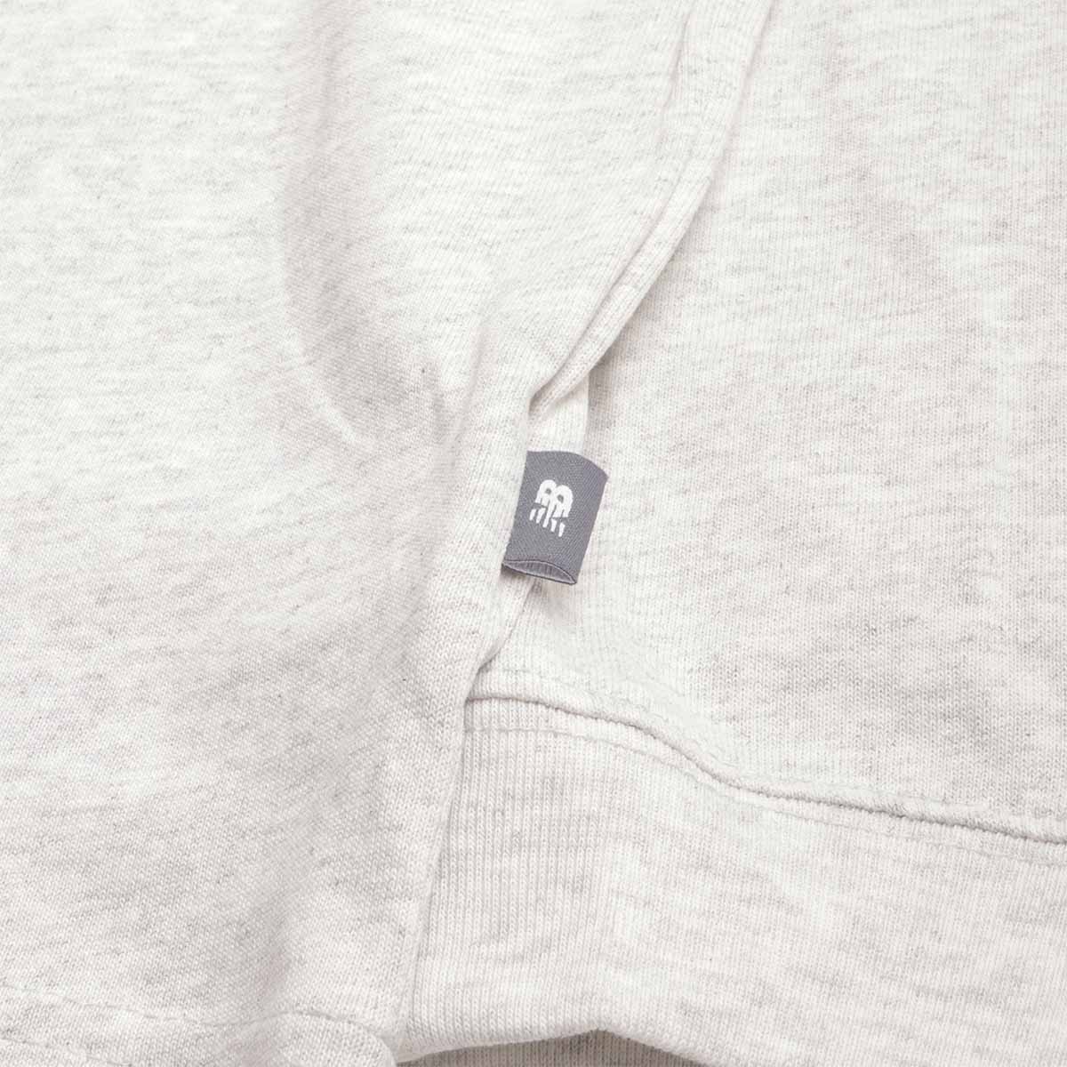 New Balance Athletics Classic Long Sleeve T-Shirt