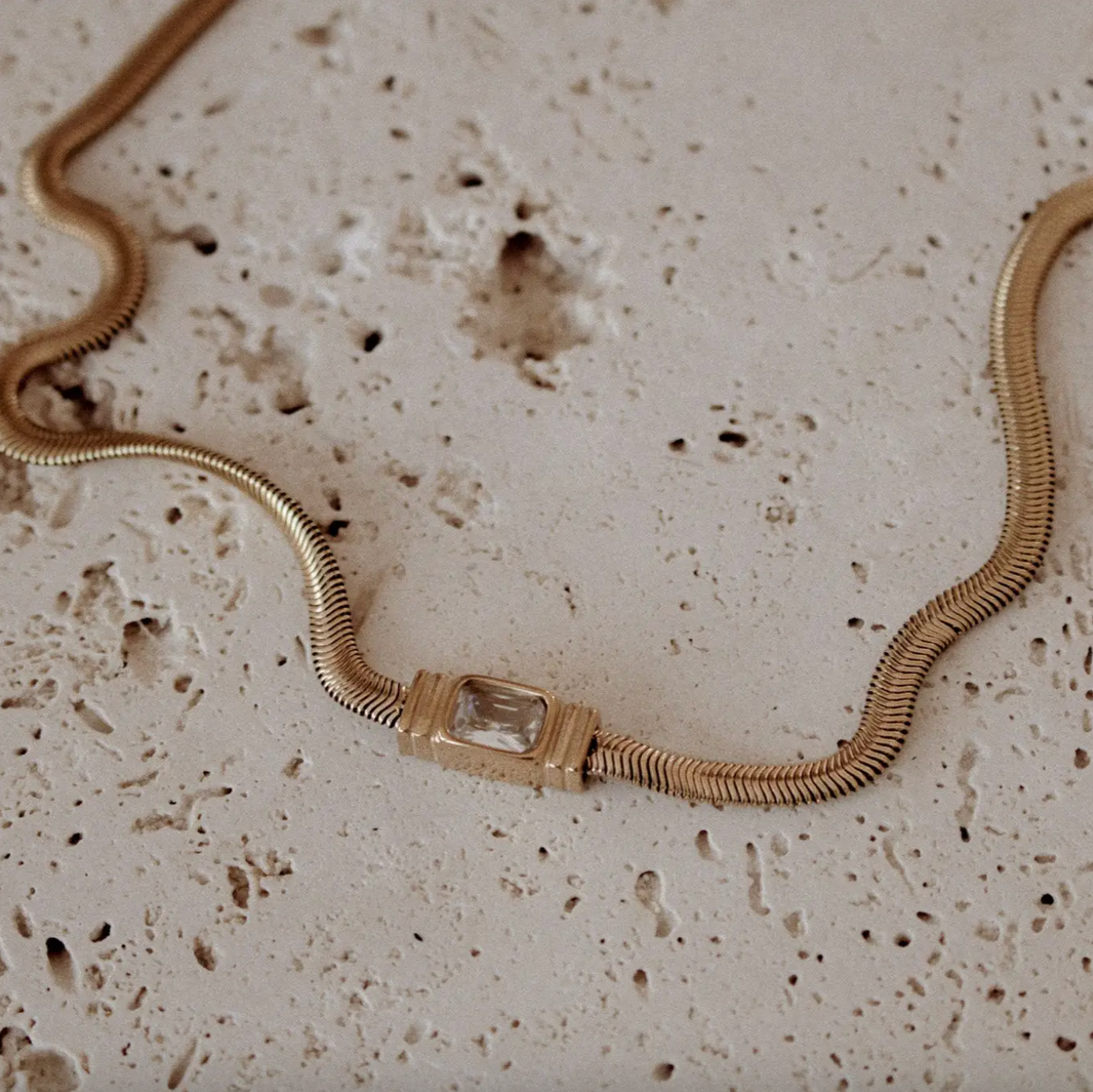 delilah necklace