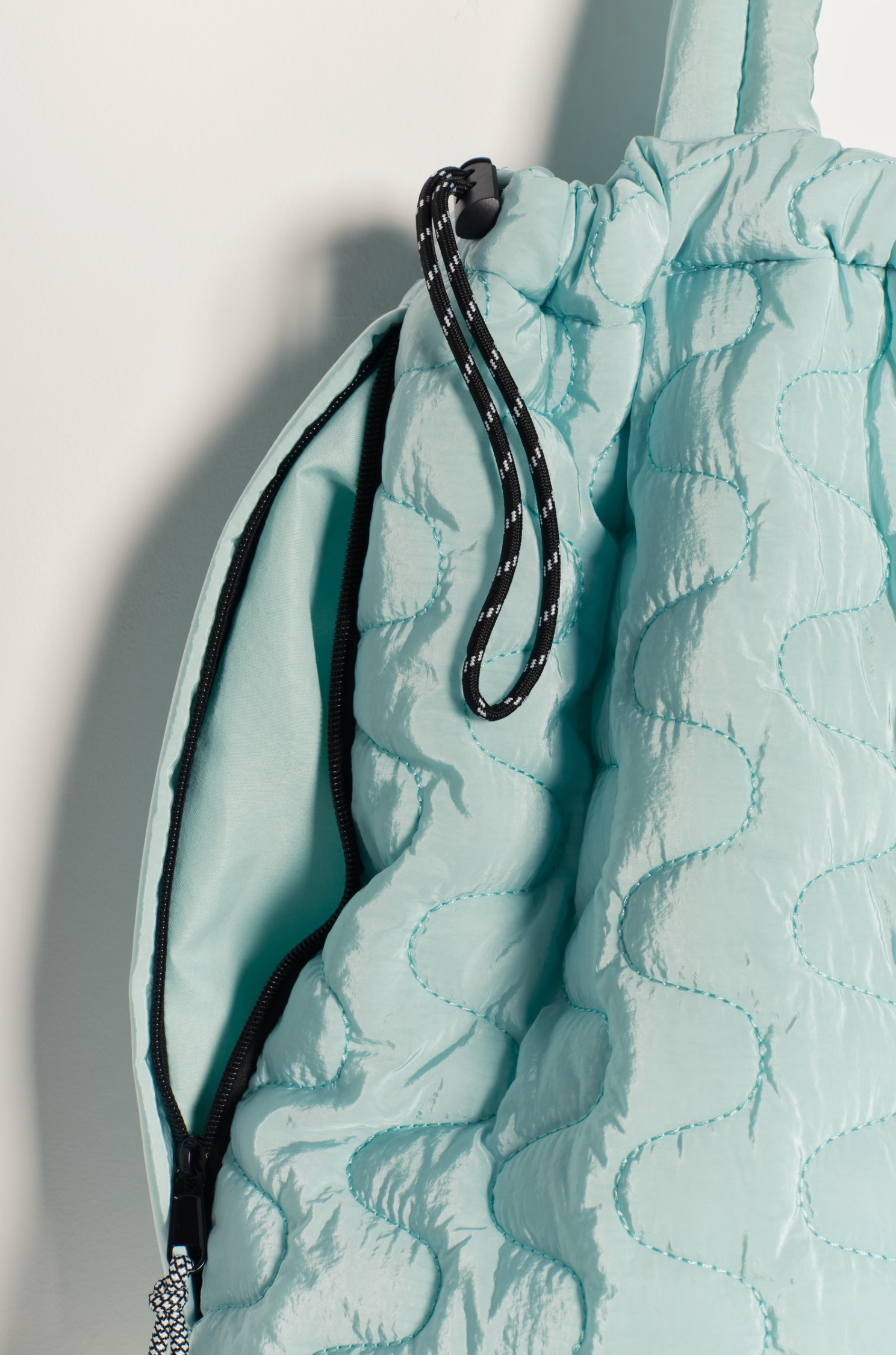 cloud 9 tote