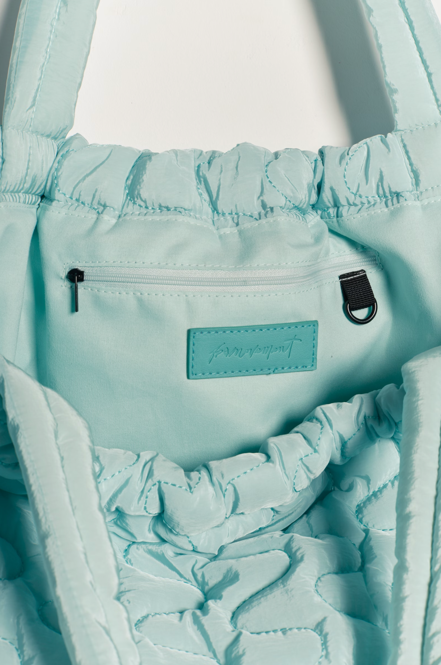 cloud 9 tote